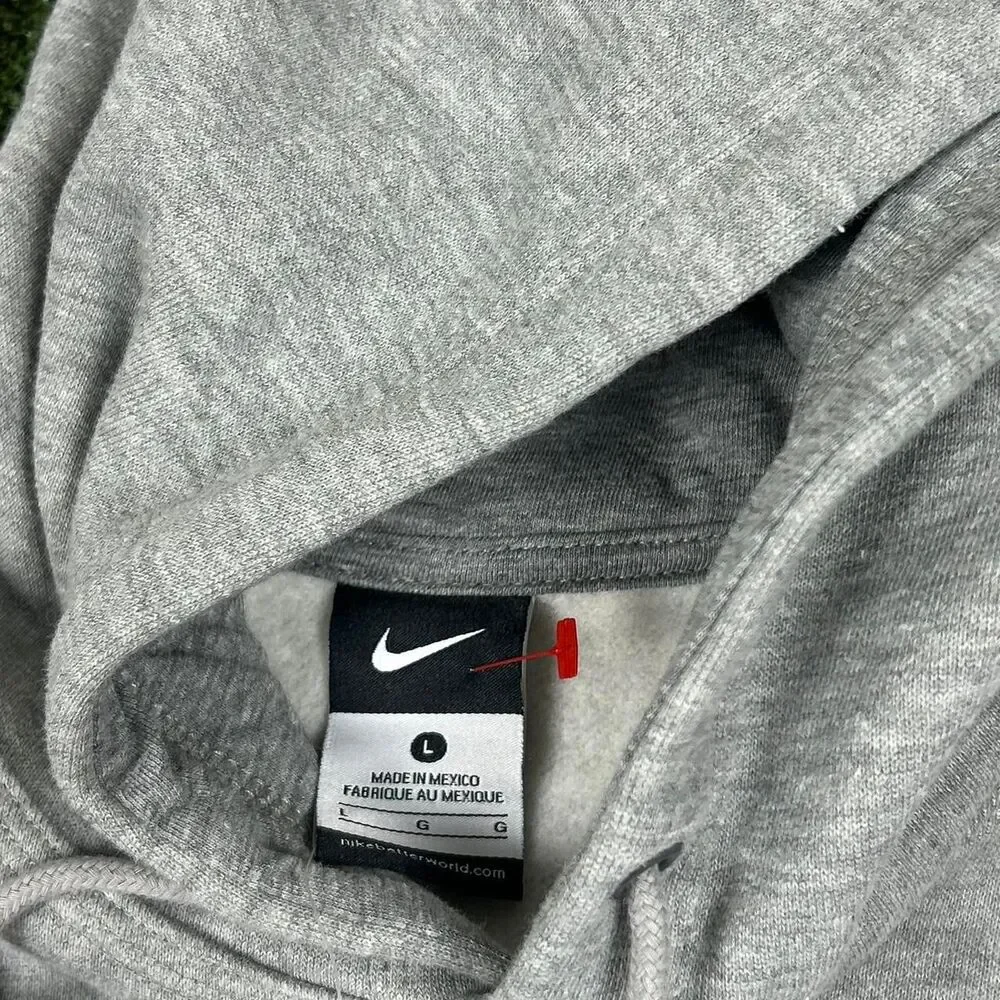 Nike Men's Grey Hoodie
